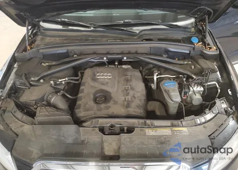 2016 Audi Q5 Premium Plus z USA, uszkodzony, nr VIN WA1L2AFP9GA127748